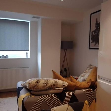 Whole Apartment 5 Mins To East Croydon & Concierge Londres Exterior foto