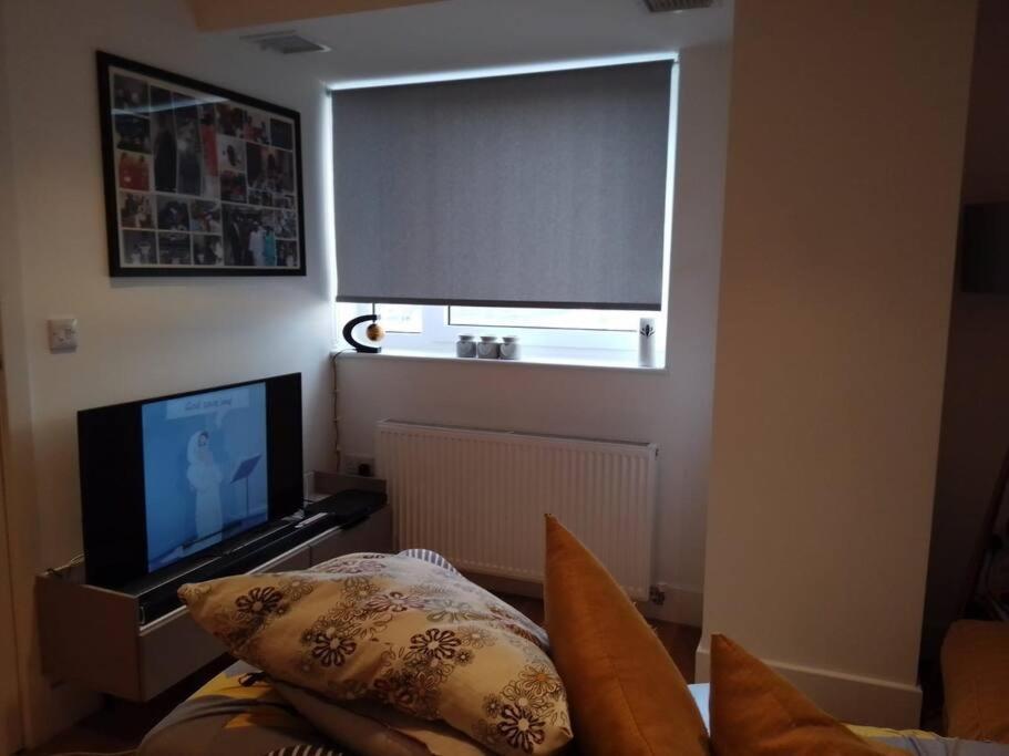 Whole Apartment 5 Mins To East Croydon & Concierge Londres Exterior foto